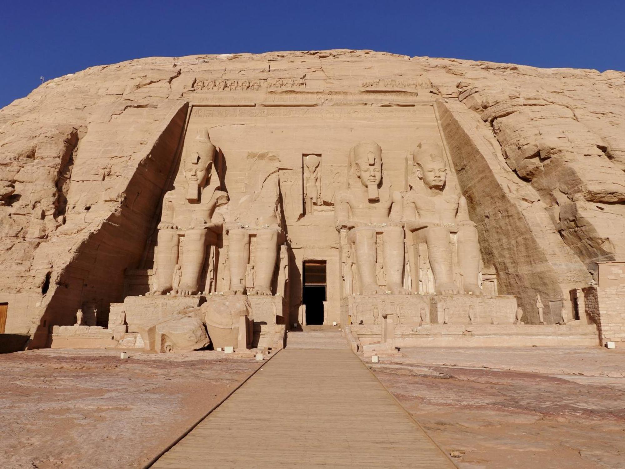 Osiris Guest House Abou Simbel Extérieur photo